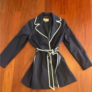 Banana republic belted Navy Blue Women's trench/rainJacket with White Trim